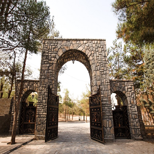 محوطه سازی (پارک چیتگر ، دریاچه شهدای خلیج فارس و...) 2 انتخاب شده page41 image7